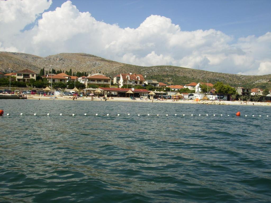 Apartments Irena Trogir Luaran gambar